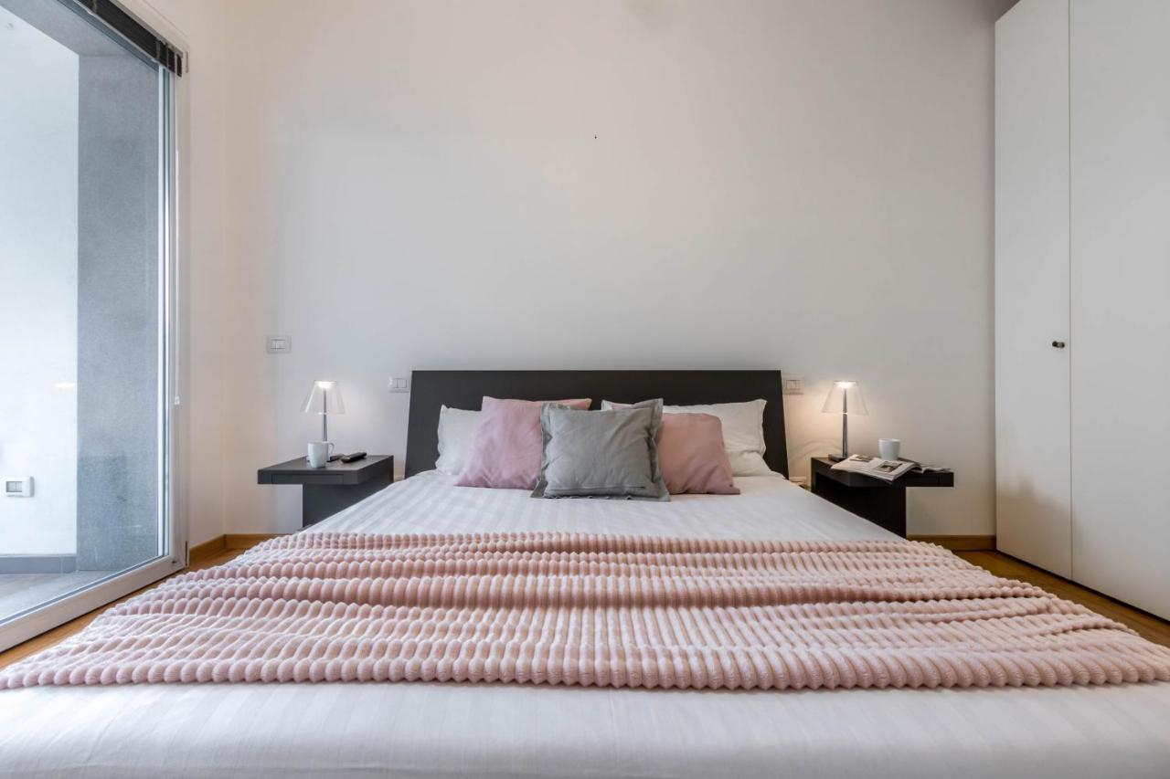 Appartamento Joivy Superb Flat For 4 With Balcony Near Milano Centrale Esterno foto