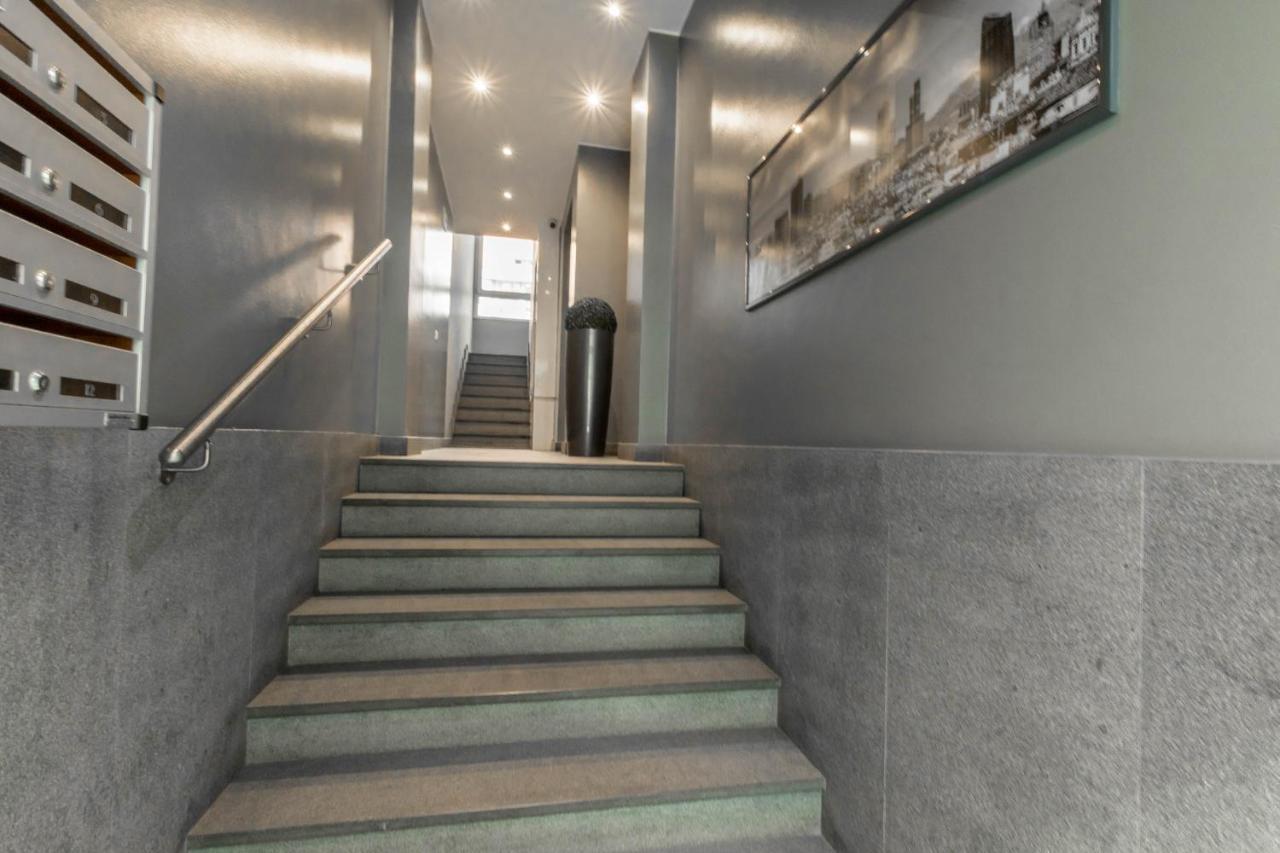 Appartamento Joivy Superb Flat For 4 With Balcony Near Milano Centrale Esterno foto